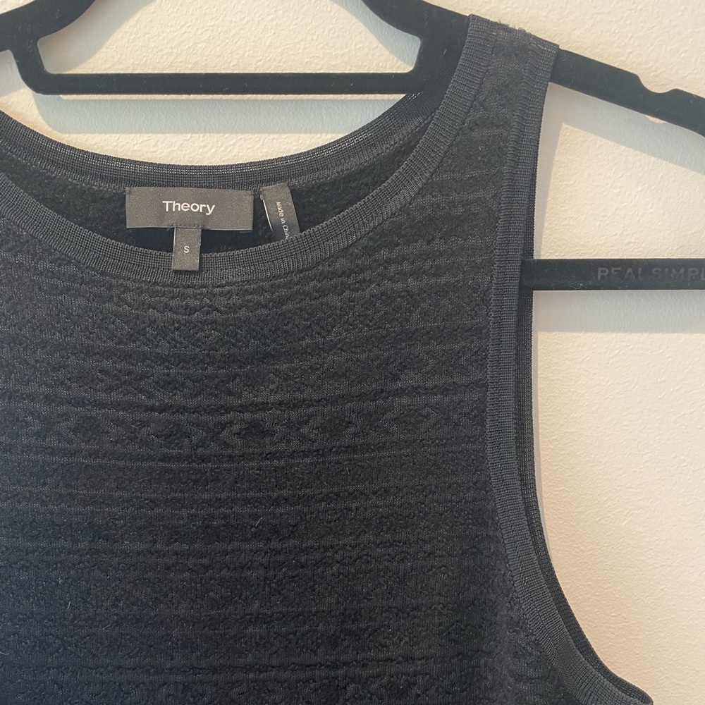 Theory Knit Tank Top - size S
